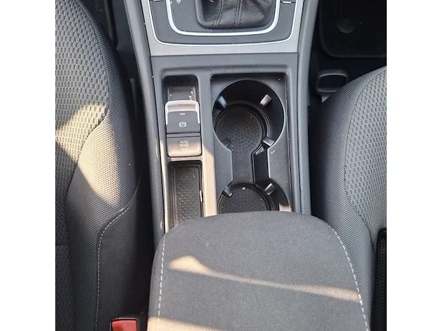 Personenauto, volkswagen, golf 1.6 tdi comfortline, 2014 - afbeelding 13 van  35