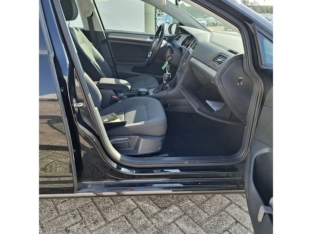 Personenauto, volkswagen, golf 1.6 tdi comfortline, 2014 - afbeelding 33 van  48