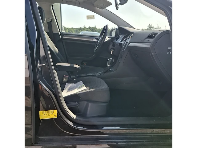 Personenauto, volkswagen, golf 1.6 tdi comfortline - afbeelding 35 van  50