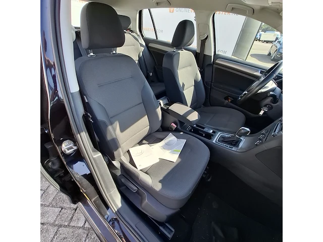 Personenauto, volkswagen, golf 1.6 tdi comfortline - afbeelding 36 van  50