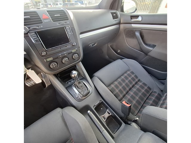 Personenauto, volkswagen, golf 2.0, 2007 - afbeelding 11 van  50
