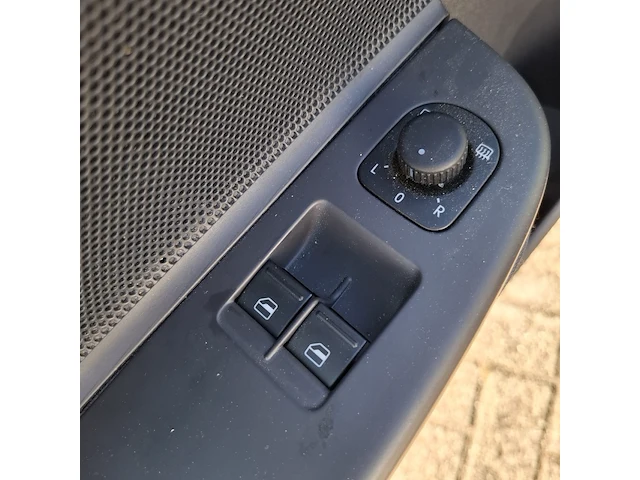 Personenauto volkswagen, golf 2.0 fsi sportline, bouwjaar 2004 - afbeelding 14 van  25