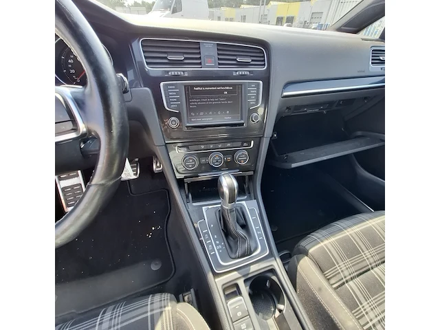 Personenauto volkswagen, golf 2.0 tdi dsg carbon steel grey, bouwjaar 2016 - afbeelding 16 van  49