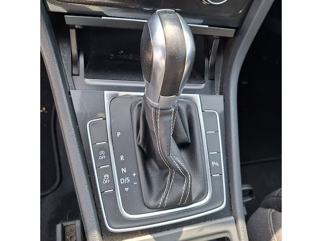 Personenauto volkswagen, golf 2.0 tdi dsg carbon steel grey, bouwjaar 2016 - afbeelding 19 van  49