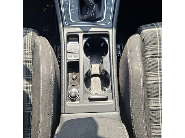 Personenauto volkswagen, golf 2.0 tdi dsg carbon steel grey, bouwjaar 2016 - afbeelding 21 van  49