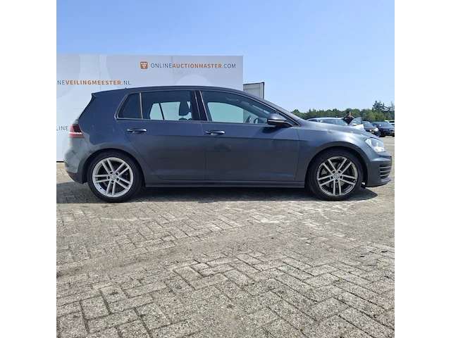 Personenauto volkswagen, golf 2.0 tdi dsg carbon steel grey, bouwjaar 2016 - afbeelding 34 van  49