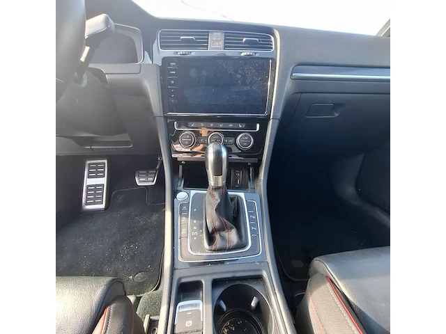 Personenauto volkswagen, golf 2.0 tsi gti pereformance, bouwjaar 2017 - afbeelding 11 van  33