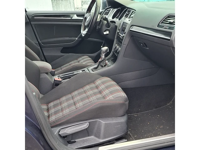 Personenauto volkswagen, golf 2.0 tsi gti performance, blauw, bouwjaar 2016 - afbeelding 43 van  57