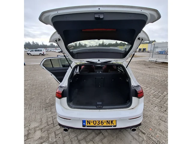 Personenauto volkswagen, golf 2.0 tsi gti, wit, bouwjaar 2021 - afbeelding 16 van  50