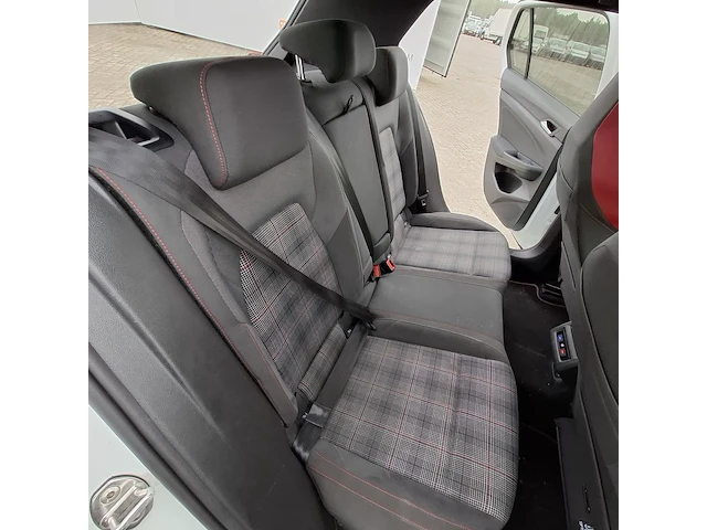 Personenauto volkswagen, golf 2.0 tsi gti, wit, bouwjaar 2021 - afbeelding 20 van  50