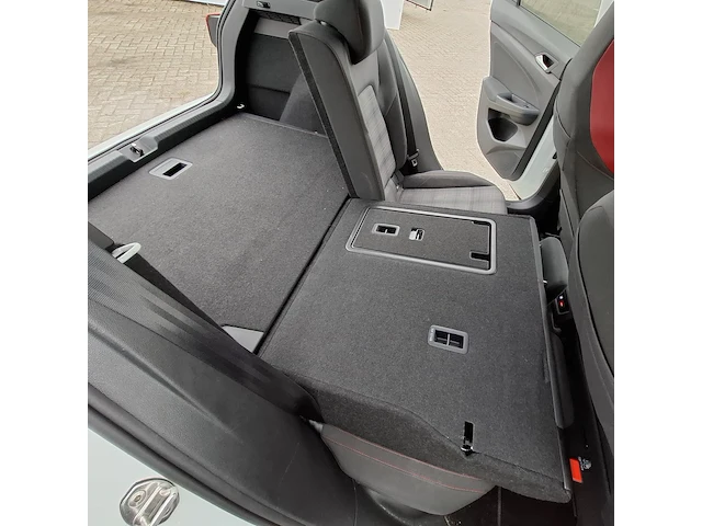 Personenauto volkswagen, golf 2.0 tsi gti, wit, bouwjaar 2021 - afbeelding 21 van  50