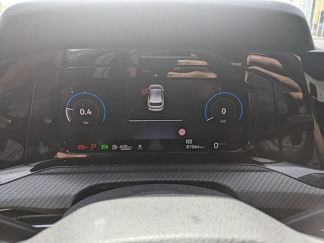 Personenauto volkswagen, golf 2.0 tsi r 4-motion, zwart, bouwjaar 2021 - afbeelding 13 van  45