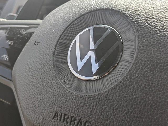 Personenauto volkswagen, golf 2.0 tsi r 4-motion, zwart, bouwjaar 2021 - afbeelding 18 van  45