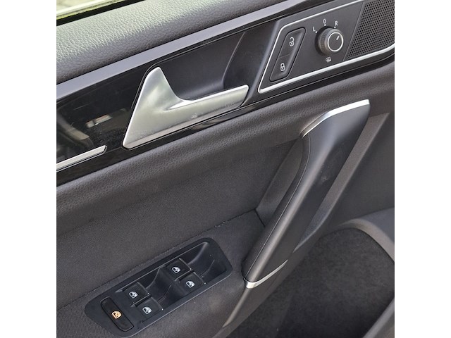 Personenauto, volkswagen, golf, 2016 - afbeelding 7 van  42