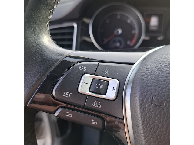 Personenauto, volkswagen, golf, 2016 - afbeelding 10 van  42