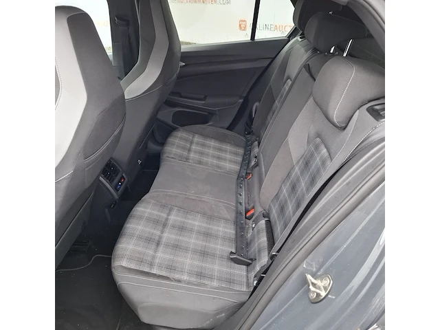 Personenauto volkswagen, golf gtd - afbeelding 14 van  43