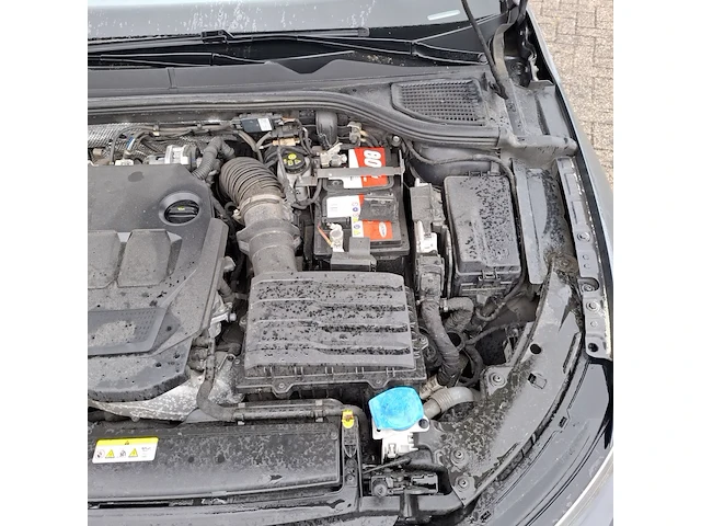 Personenauto volkswagen, golf gtd - afbeelding 28 van  43