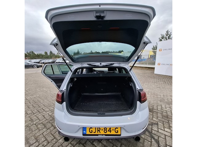 Personenauto, volkswagen, golf gti 2.0, 2018 - afbeelding 11 van  46
