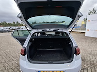Personenauto, volkswagen, golf gti 2.0, 2018 - afbeelding 11 van  46