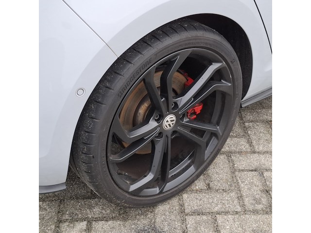 Personenauto, volkswagen, golf gti 2.0, 2018 - afbeelding 28 van  46