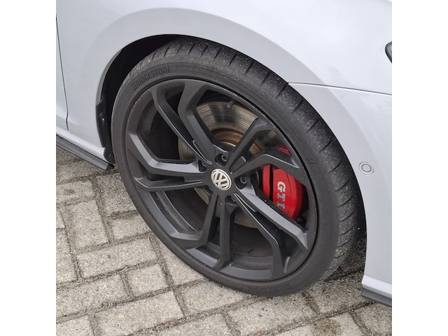 Personenauto, volkswagen, golf gti 2.0, 2018 - afbeelding 29 van  46