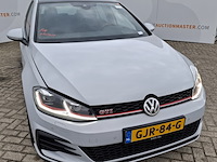 Personenauto, volkswagen, golf gti 2.0, 2018 - afbeelding 31 van  46