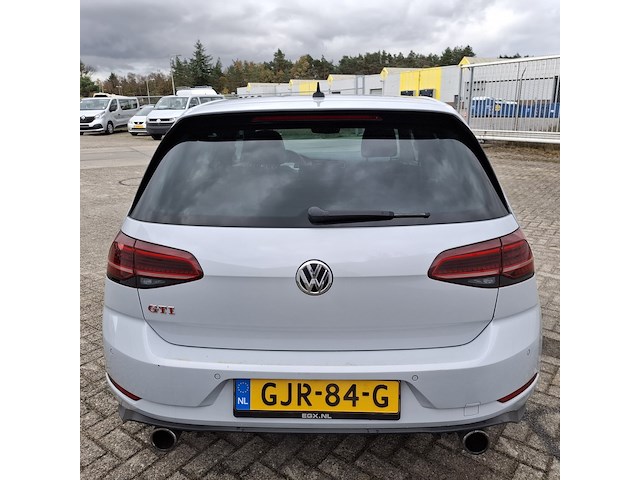 Personenauto, volkswagen, golf gti 2.0, 2018 - afbeelding 43 van  46