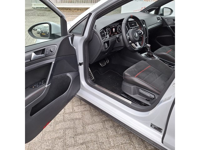 Personenauto, volkswagen, golf gti 2.0, 2018 - afbeelding 45 van  46