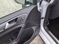 Personenauto, volkswagen, golf gti 2.0, 2018 - afbeelding 46 van  46