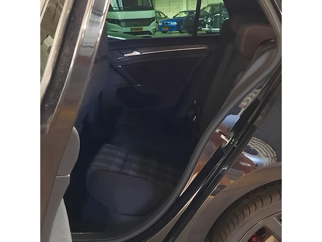Personenauto volkswagen, golf gti, zwart, bouwjaar 2017 - afbeelding 25 van  50