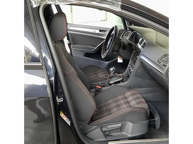 Personenauto volkswagen, golf gti, zwart, bouwjaar 2017 - afbeelding 36 van  50