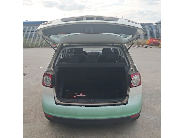 Personenauto, volkswagen, golf plus 1.9 tdi trendline bluemotion, 2008 - afbeelding 28 van  52