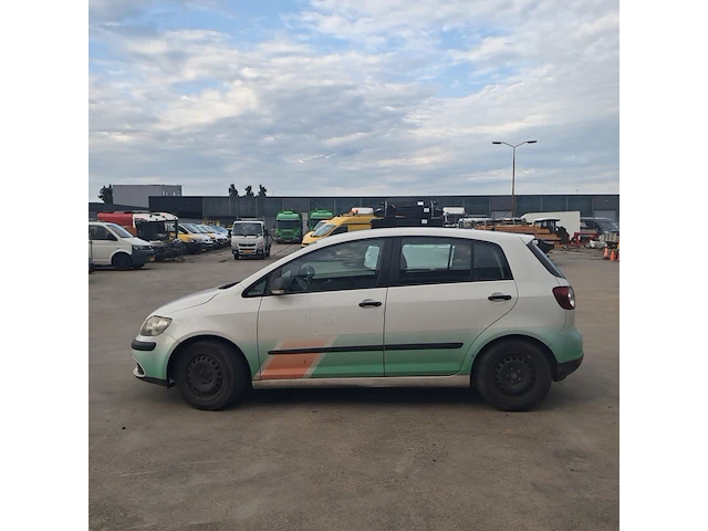 Personenauto, volkswagen, golf plus 1.9 tdi trendline bluemotion, 2008 - afbeelding 34 van  52
