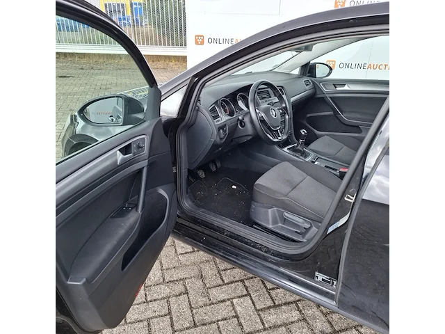 Personenauto volkswagen, golf tdi - afbeelding 6 van  34