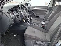 Personenauto volkswagen, golf tdi - afbeelding 7 van  34