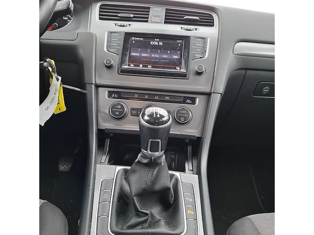 Personenauto volkswagen, golf tdi - afbeelding 14 van  34