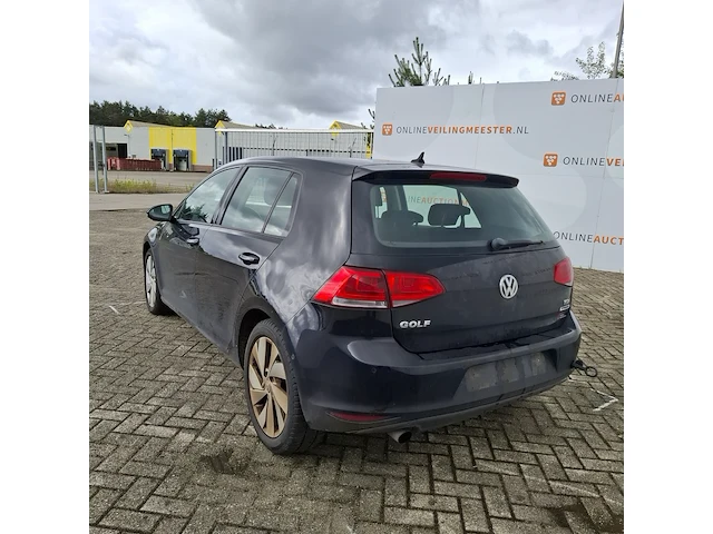 Personenauto volkswagen, golf tdi - afbeelding 32 van  34
