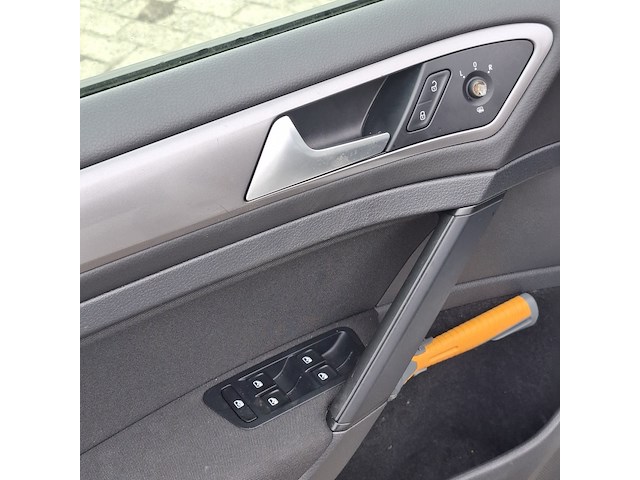 Personenauto, volkswagen, golf variant 1.6, 2017 - afbeelding 7 van  50