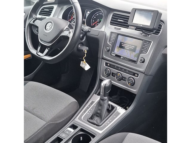 Personenauto, volkswagen, golf variant 1.6, 2017 - afbeelding 29 van  50