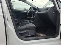 Personenauto, volkswagen, golf variant 1.6, 2017 - afbeelding 31 van  50