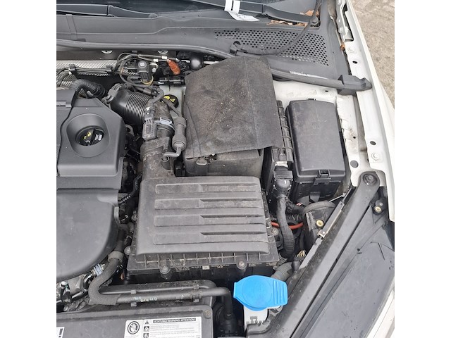 Personenauto, volkswagen, golf variant 1.6, 2017 - afbeelding 36 van  50