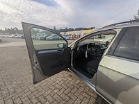 Personenauto, volkswagen, golf variant 1.6 tdi comfortline, 2019 - afbeelding 2 van  44