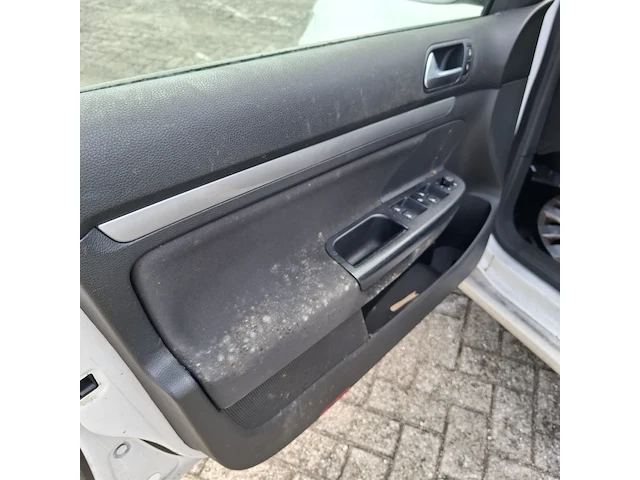 Personenauto volkswagen, golf variant 1.6 tdi trendline bluemotion , bouwjaar 2013 - afbeelding 2 van  48