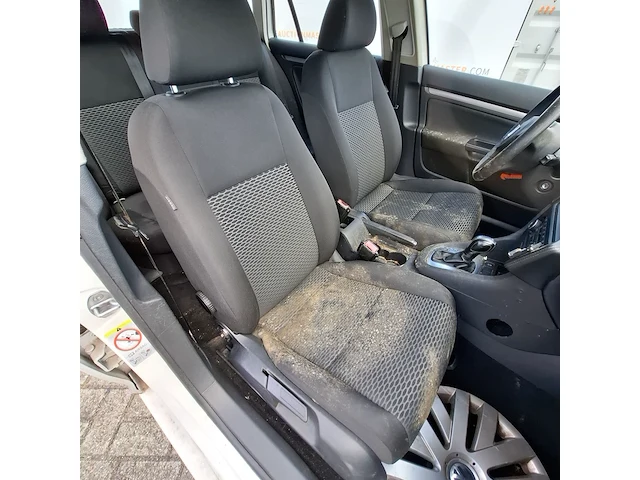 Personenauto volkswagen, golf variant 1.6 tdi trendline bluemotion , bouwjaar 2013 - afbeelding 21 van  48