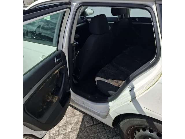 Personenauto volkswagen, golf variant 1.6 tdi trendline bluemotion, bouwjaar 2014 - afbeelding 14 van  60
