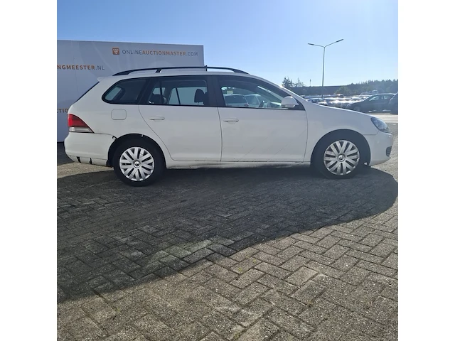 Personenauto volkswagen, golf variant 1.6 tdi trendline bluemotion, bouwjaar 2014 - afbeelding 34 van  50