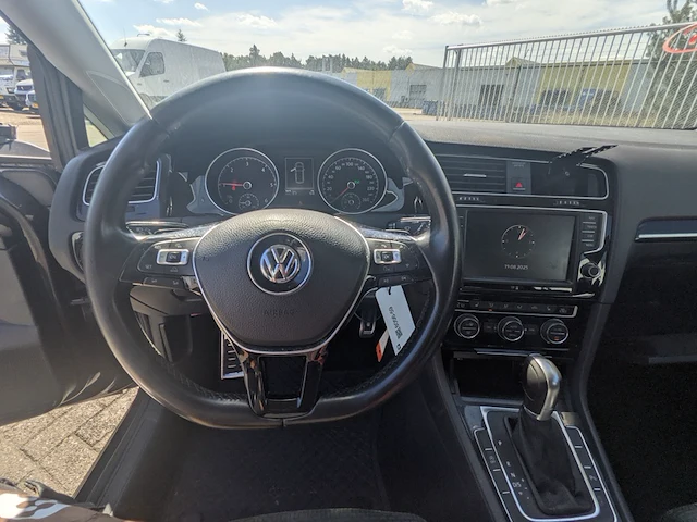 Personenauto volkswagen, golf variant 2.0 tdi highline , bouwjaar 2016 - afbeelding 7 van  46