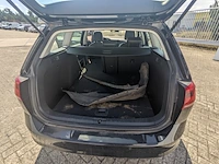 Personenauto volkswagen, golf variant 2.0 tdi highline , bouwjaar 2016 - afbeelding 39 van  46