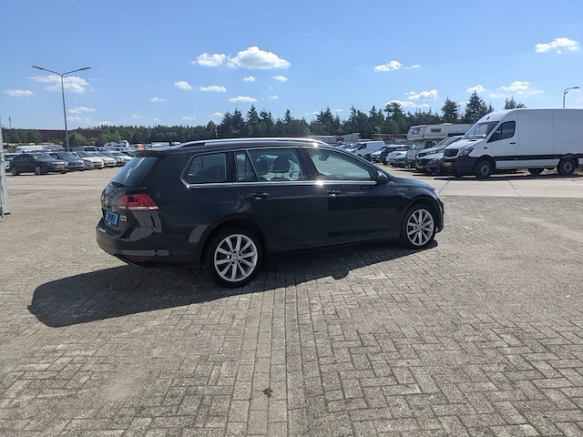 Personenauto volkswagen, golf variant 2.0 tdi highline , bouwjaar 2016 - afbeelding 44 van  46