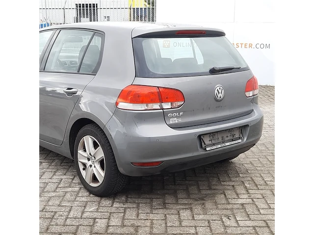Personenauto volkswagen, golf - afbeelding 2 van  60